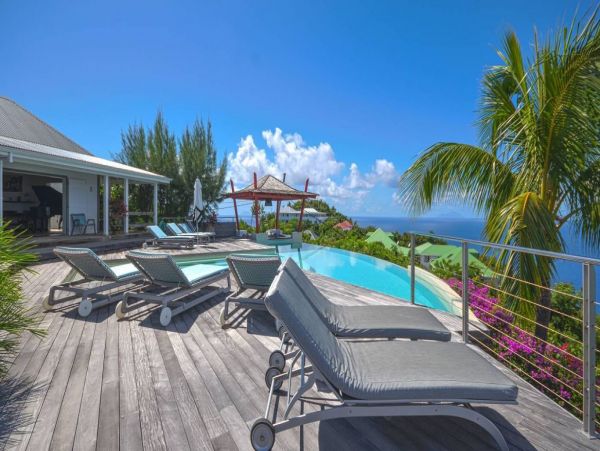 St. Barts Home 993947