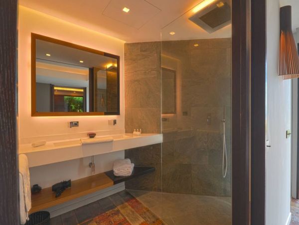 St. Barts Home 993947