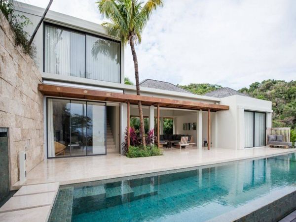 St. Barts Home 993948