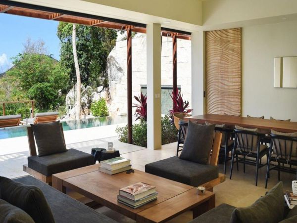 St. Barts Home 993948