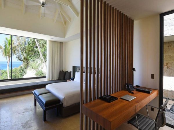 St. Barts Home 993948