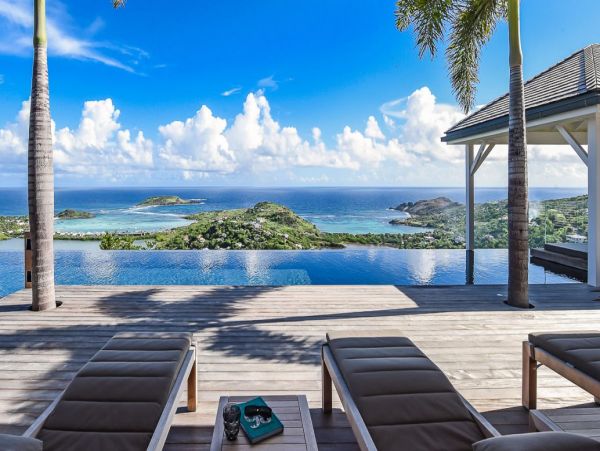 St. Barts Home 993949