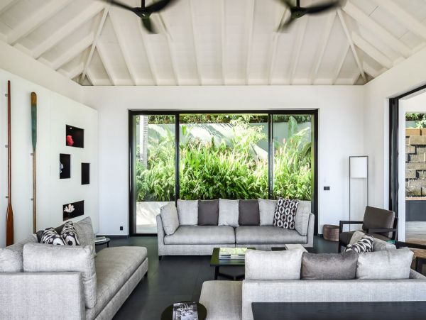 St. Barts Home 993949