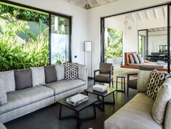 St. Barts Home 993949