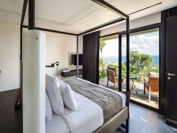St. Barts Home 993949