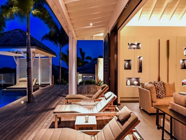 St. Barts Home 993949