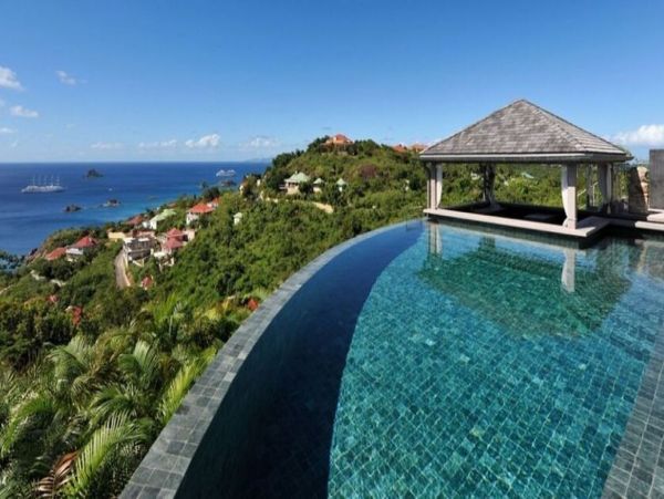 St. Barts Home 993950