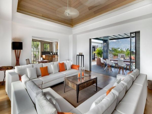 St. Barts Home 993951