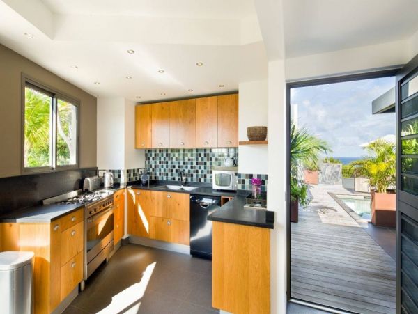 St. Barts Home 993951