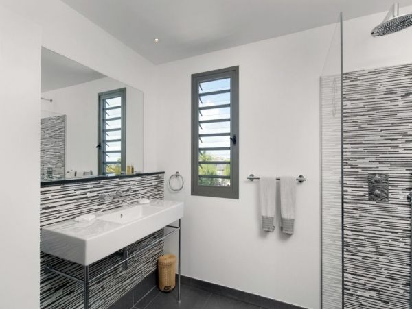 St. Barts Home 993951