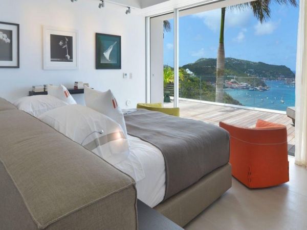 St. Barts Home 993952
