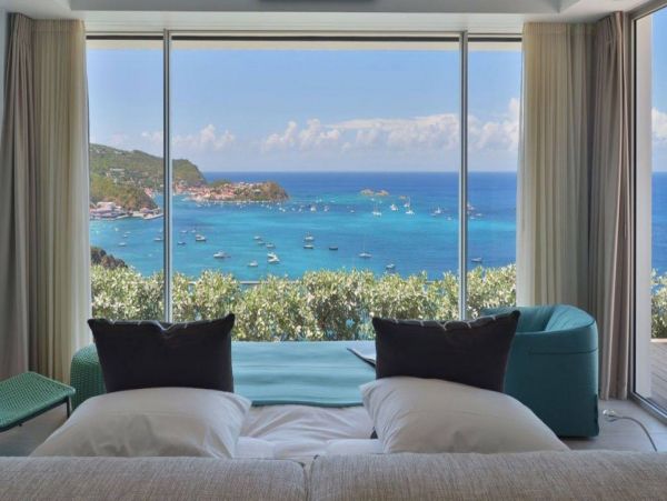 St. Barts Home 993952