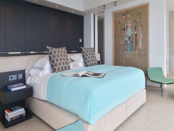 St. Barts Home 993952