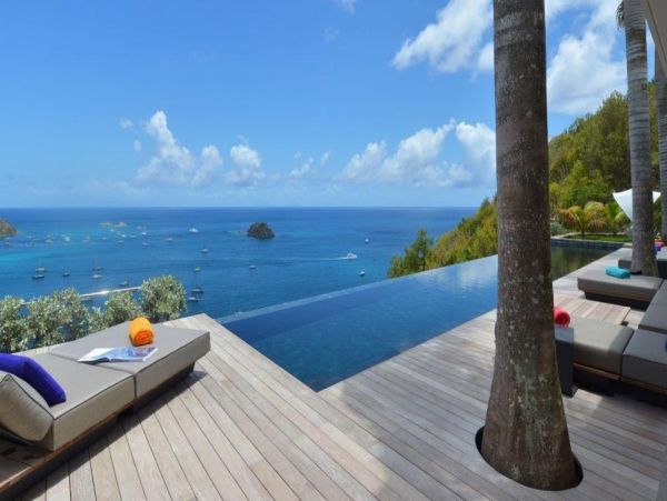 St. Barts Home 993952