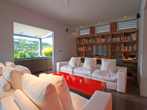 St. Barts Home 993953