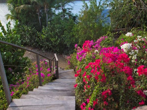St. Barts Home 993953