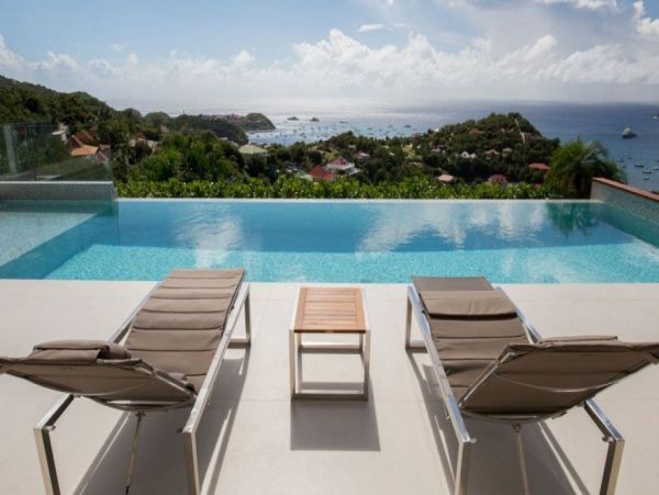 St. Barts Home 993954