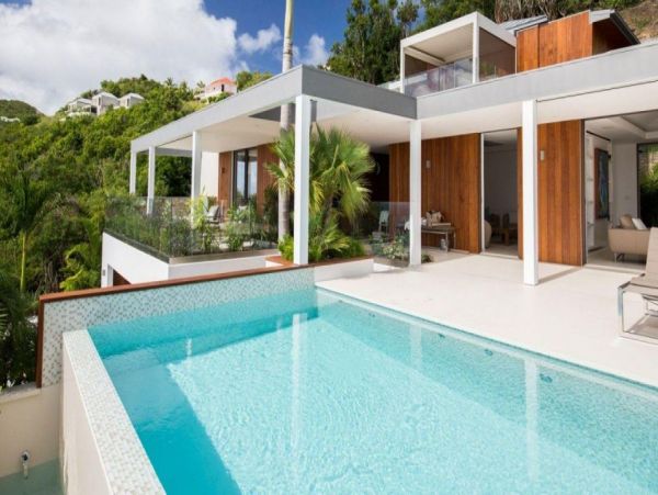 St. Barts Home 993954