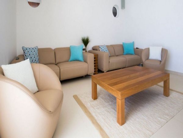 St. Barts Home 993954