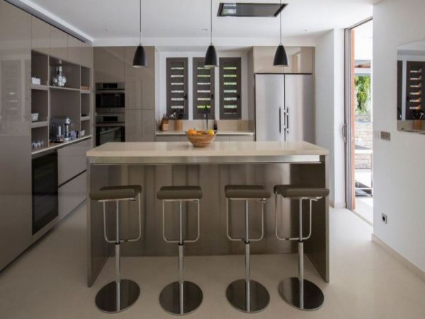 St. Barts Home 993954