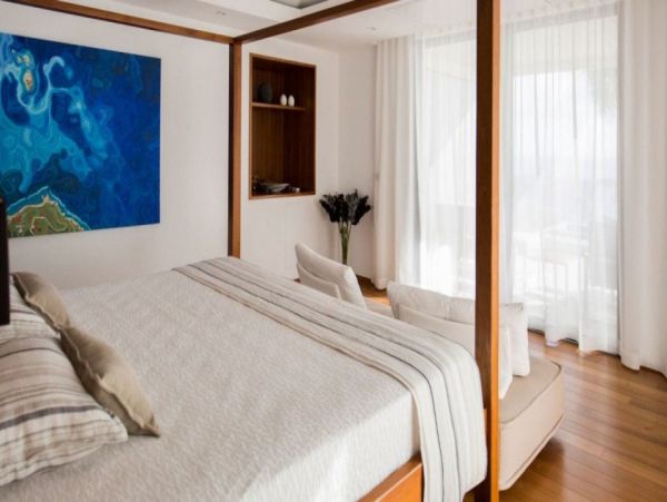 St. Barts Home 993954