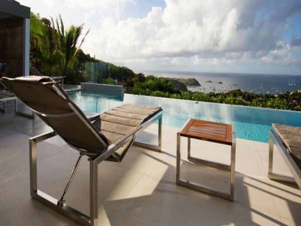 St. Barts Home 993954