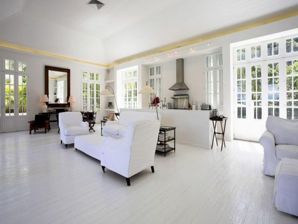 St. Barts Home 993957