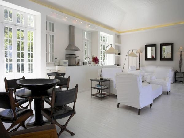 St. Barts Home 993957