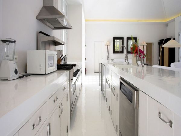 St. Barts Home 993957