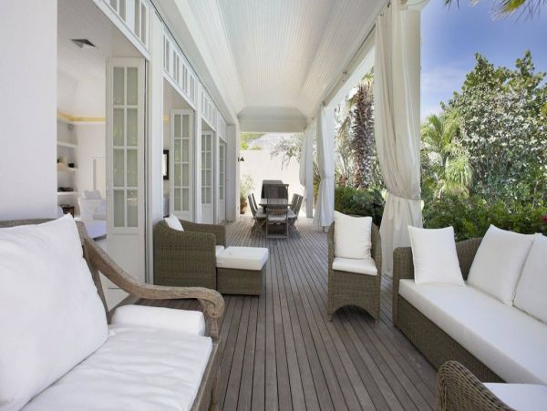 St. Barts Home 993957