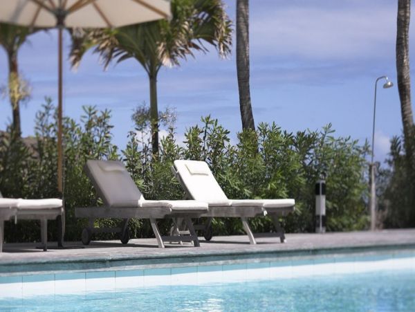 St. Barts Home 993957