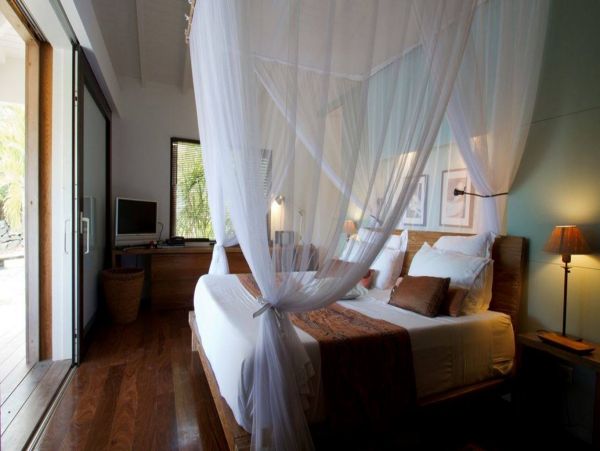 St. Barts Home 993958