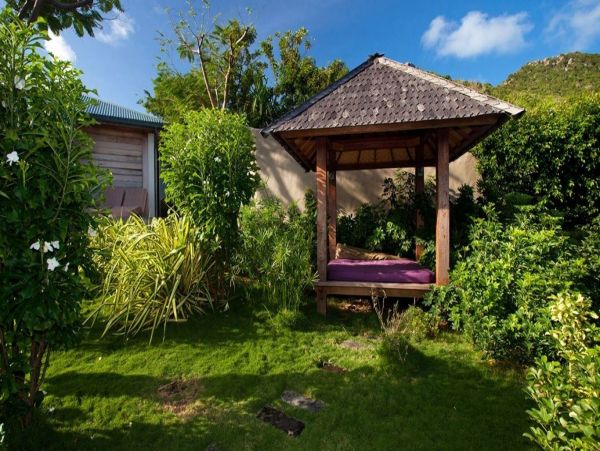 St. Barts Home 993958