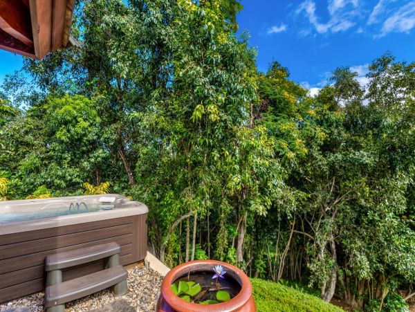 Princeville Luxury Vacation Home Three Bedrooms Sleeps 6