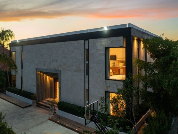 Turks And Caicos Home 993983