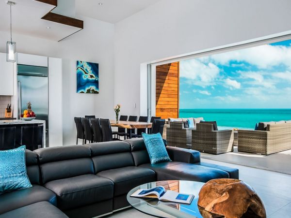 Turks And Caicos Home 994000
