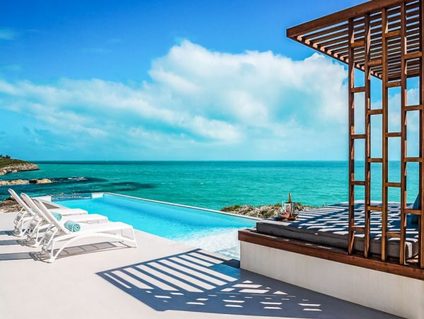Turks And Caicos Home 994000
