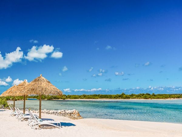 Turks And Caicos Home 994000