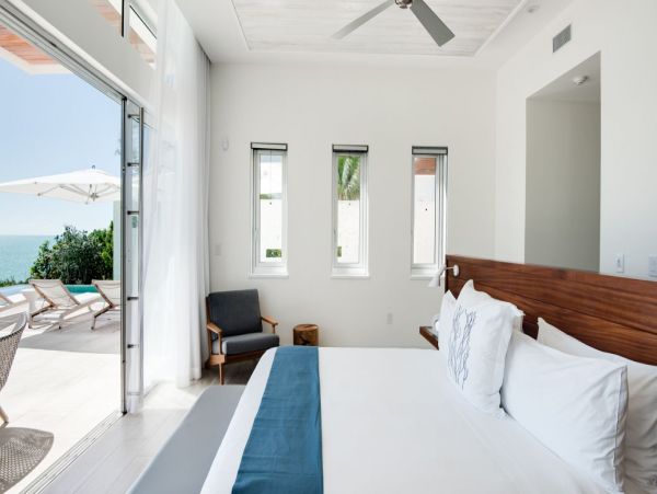 Turks And Caicos Home 994001