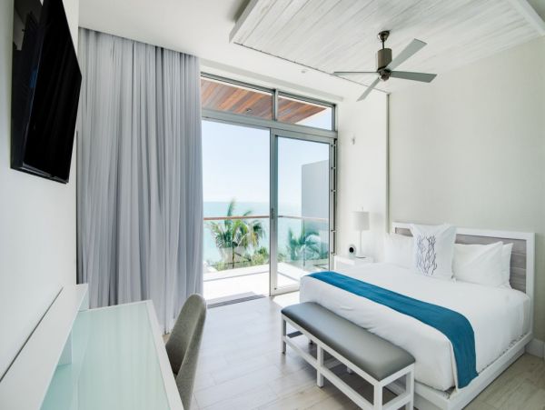 Turks And Caicos Home 994001