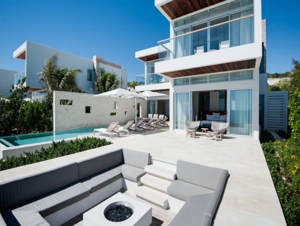 Turks And Caicos Home 994001