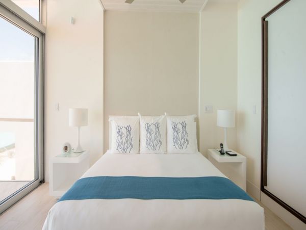 Turks And Caicos Home 994008