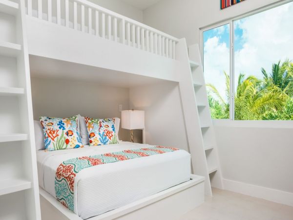 Turks And Caicos Home 994010