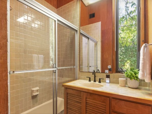 Santa Barbara Three Bedroom Mountain View Rental Home