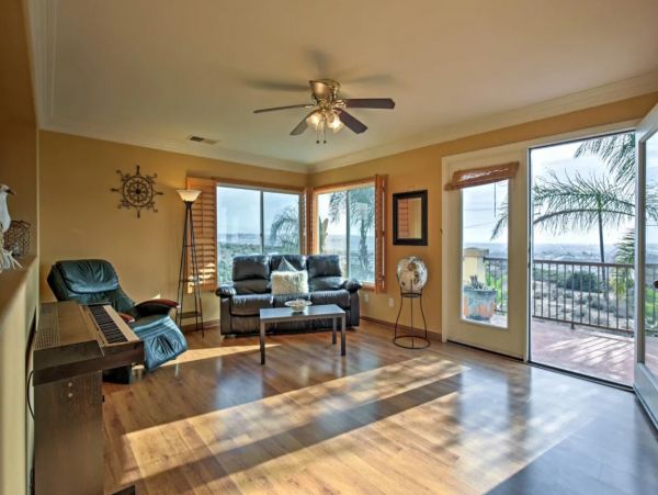 Oceanview Luxury Home with Pool, Patio and Hot Tub Sleeps 16