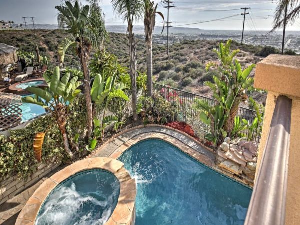 Oceanview Luxury Home with Pool, Patio and Hot Tub Sleeps 16