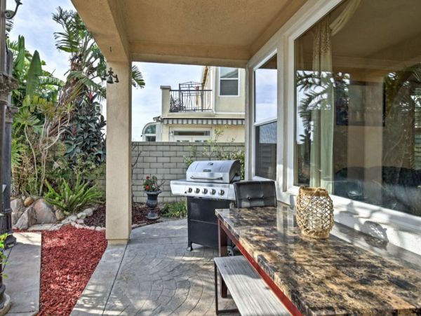 Oceanview Luxury Home with Pool, Patio and Hot Tub Sleeps 16
