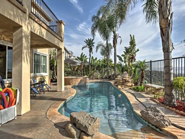 Oceanview Luxury Home with Pool, Patio and Hot Tub Sleeps 16