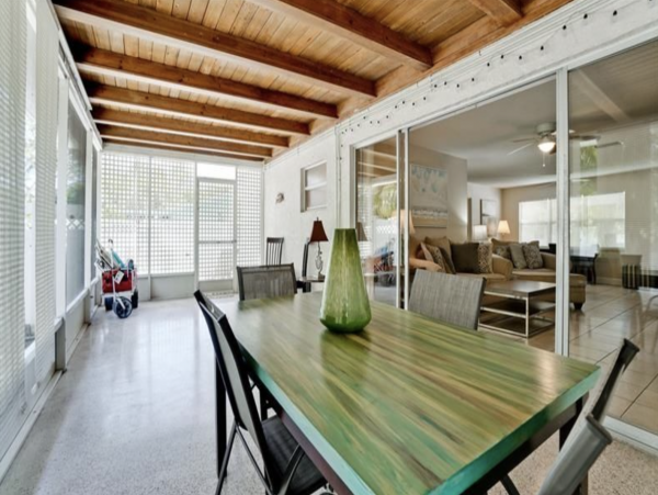 Holmes Beach Vacation Home With Private Pool Four Guests