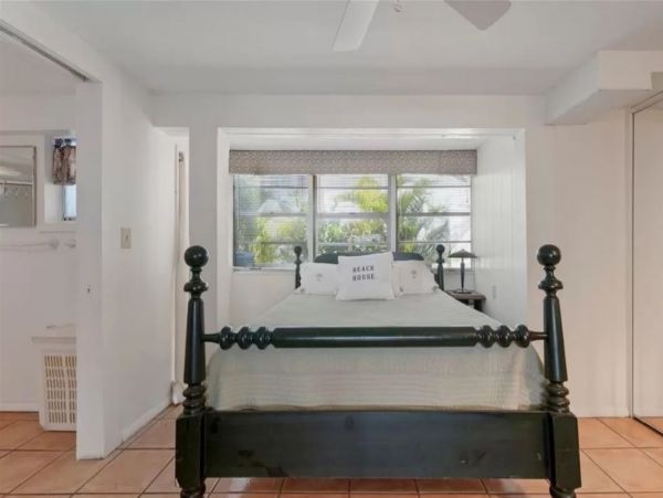 Charming Vacation Home Just Steps From Gulf Of Mexico